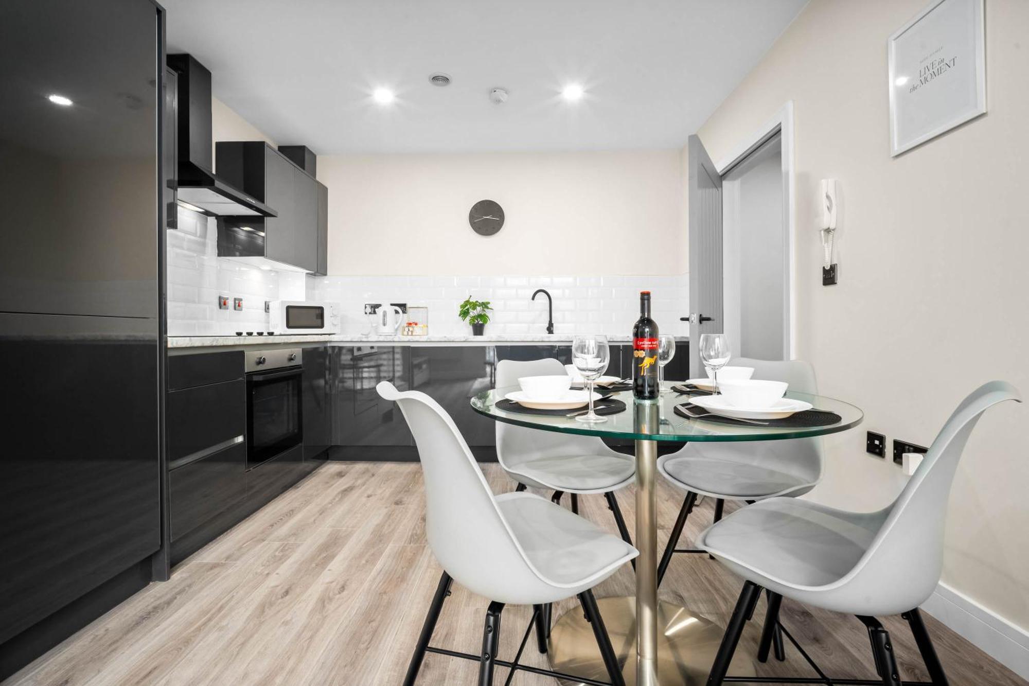 New Luxury Two Bedroom Apartment - City Centre - Netflix - Wifi - Top Rated - Jq 8Ah Birmingam Exterior foto