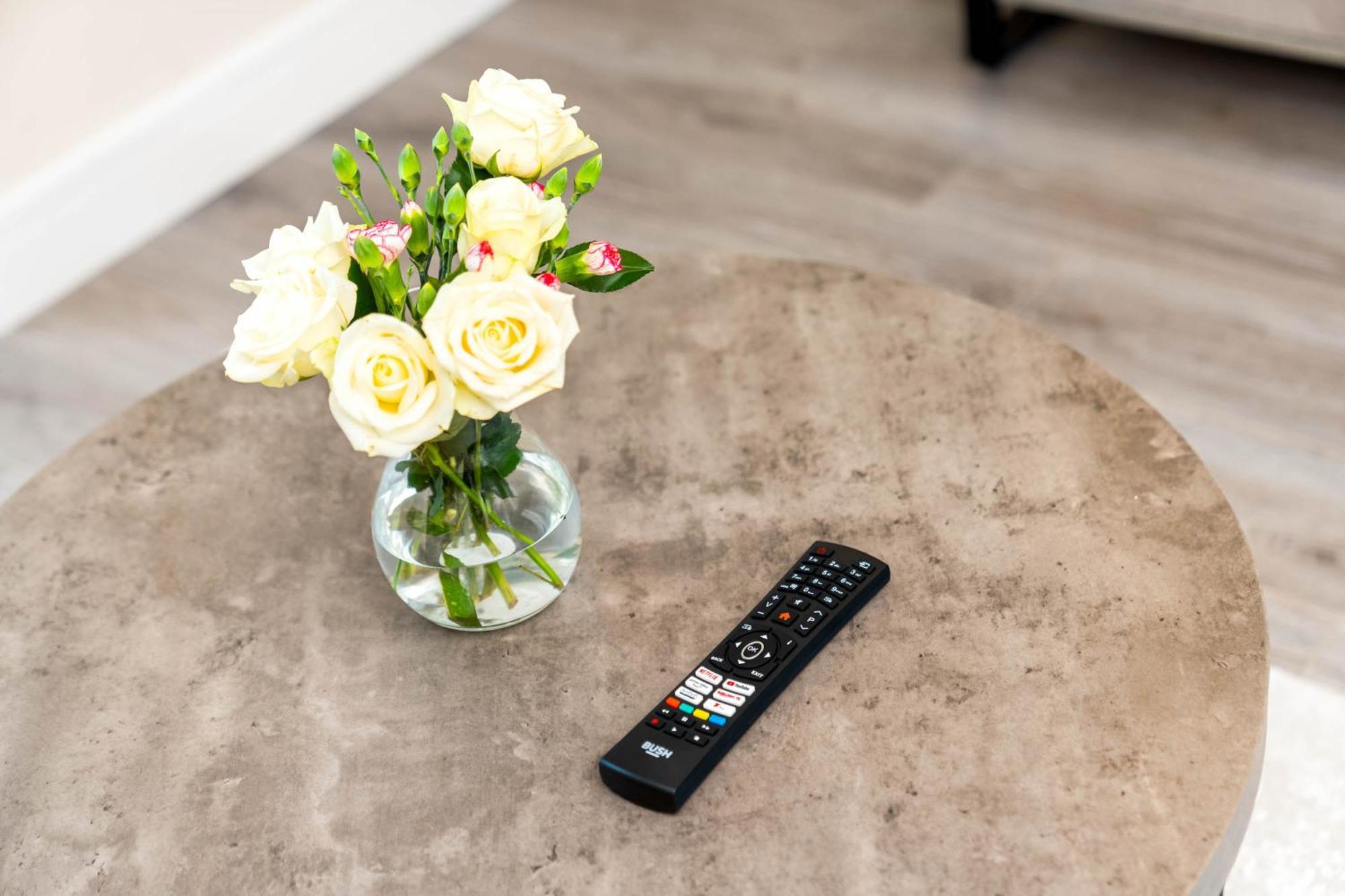 New Luxury Two Bedroom Apartment - City Centre - Netflix - Wifi - Top Rated - Jq 8Ah Birmingam Exterior foto